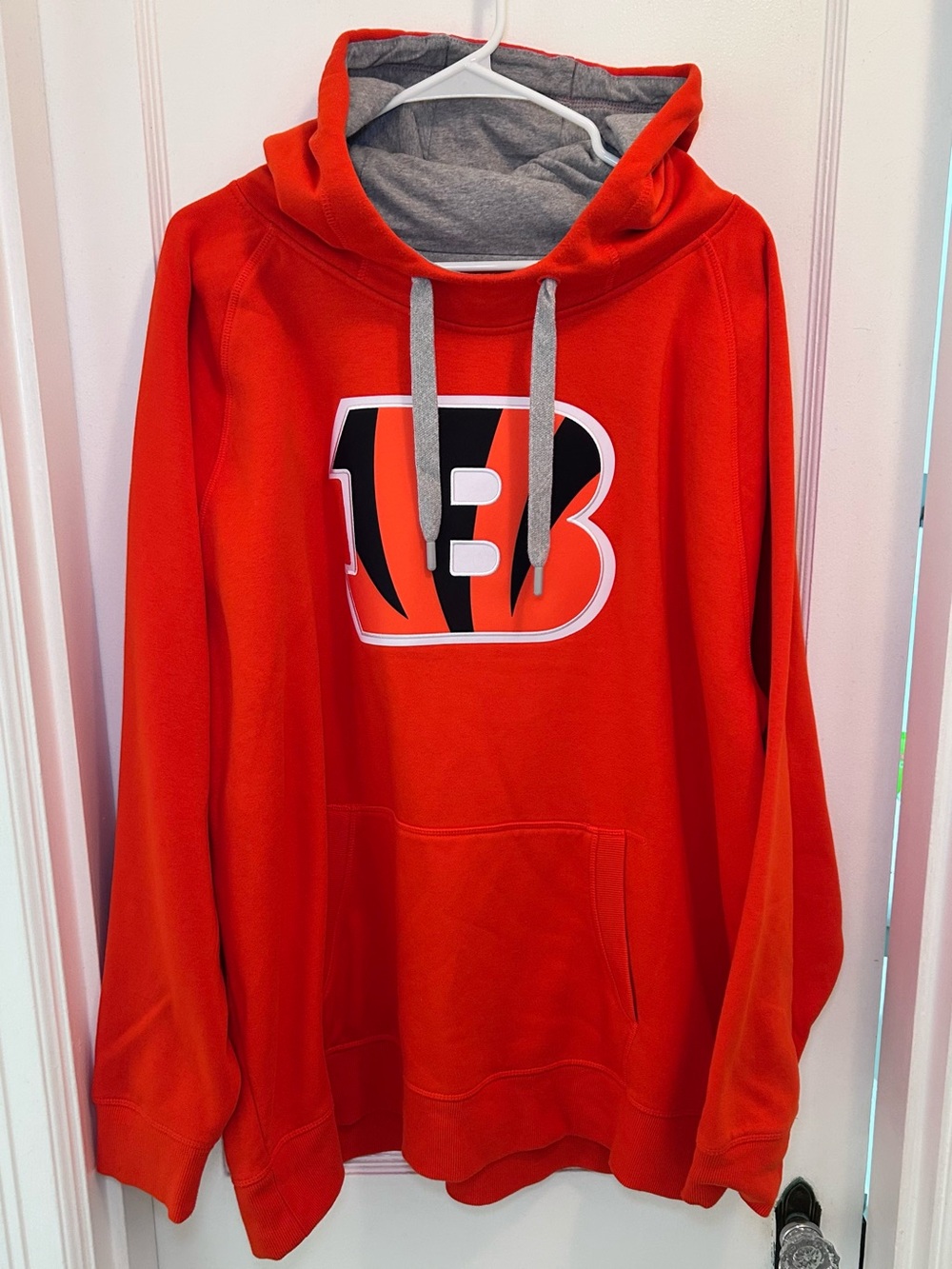 Antigua Cincinnati Bengals Football NFL Logo Orange Hoodie Sweatshirt Men’s 2XL